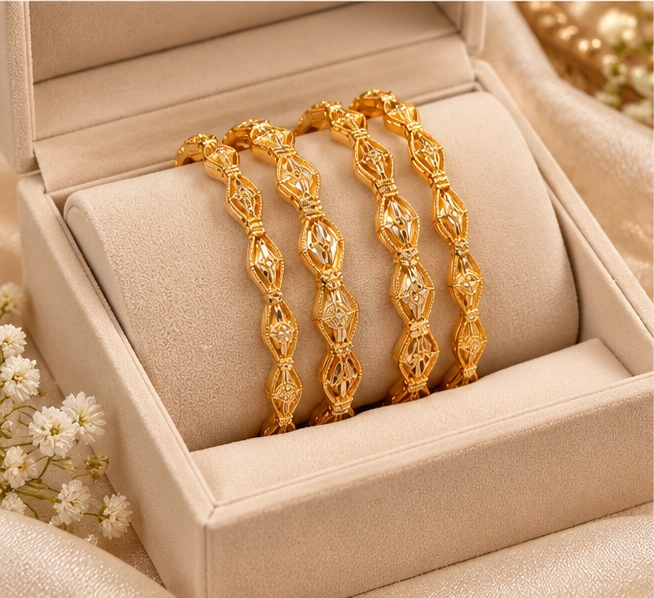 Royal Bangle 003 view 4